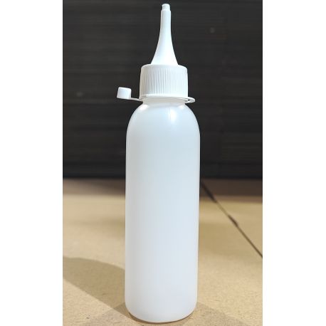 Frasco cuentagotas plástico PELD con cánula. Capacidad 125 ml
