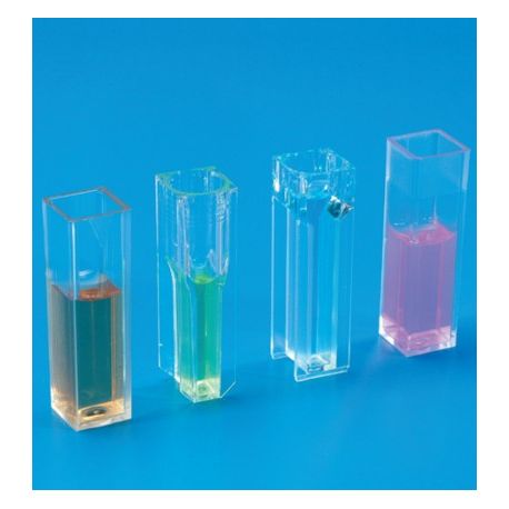 PS plastic spectrophotometer cuvettes, 10 mm pitch, 1.5 ml. Box 100 units