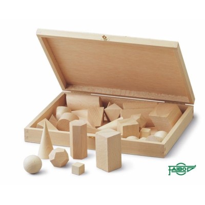 Cossos geomètrics fusta faig 40x40 mm. Capsa 28 peces