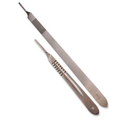 Mànec bisturí dissecció número 4. Recte 140 mm
