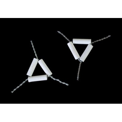 Triangle suport filferro amb tubs fibra ceràmica. Mides 75x75 mm