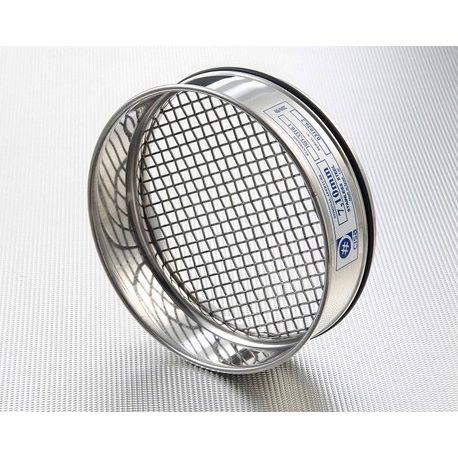 Lid and bottom of 50x200 mm stainless steel sieves. 2 piece set