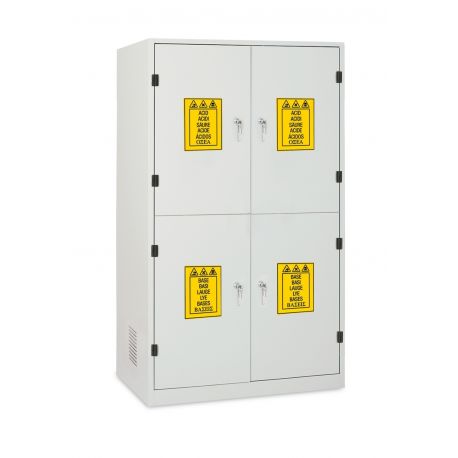 Security cabinet with 4 metal doors (4C). Measurements 1140x600x1950 mm