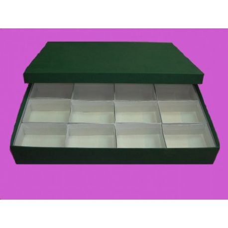 Low cardboard mineral box 16 pieces. Compartments 95x70x50 mm