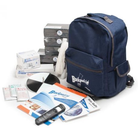 HI-3817BP water analysis education backpack (10 parameters)